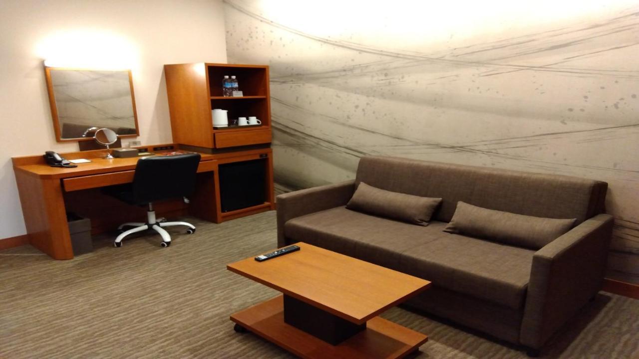 Odysis Suites Osaka Airport Hotel Izumisano Luaran gambar